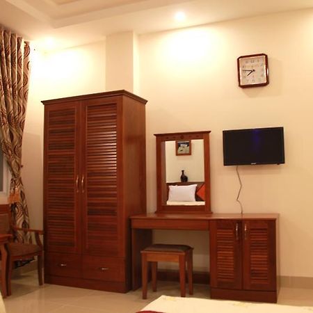 Tuyet Van Hotel Đà Nẵng Exterior foto